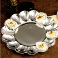 Beatriz Ball Latur Deviled Egg Holder