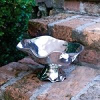 Beatriz Ball Vento Pedestal Bowl Small