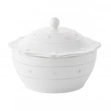 Juliska Thread and Berry 1.5qt Sm. Covered Casserole